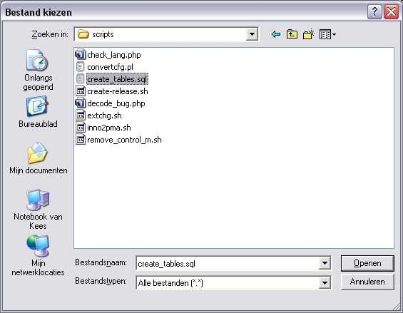 Het sql-script staat in de map c:\webserver\www\phpMyAdmin\scripts